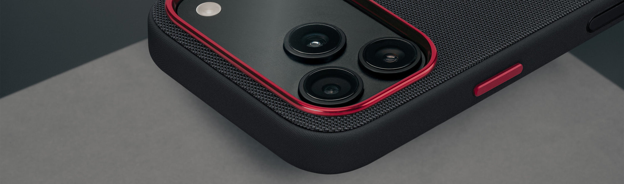 Fundas tejidas para la serie iPhone 17 Pro
