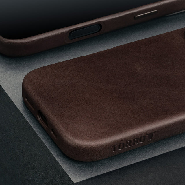 Dark Brown Leather Slimline Bumper Case for iPhone 16 Pro Max