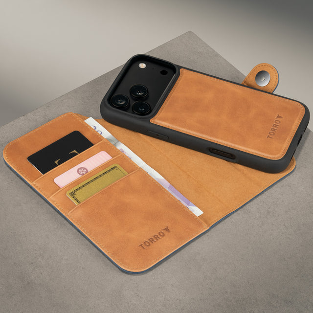 Card holder and detachable cover of the Nubuck Blue Detachable Case for iPhone 17 Pro Max