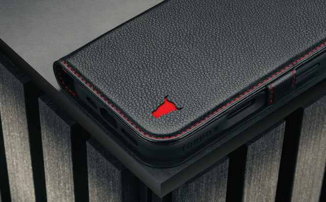 Funda de piel para iPhone 17 (carga MagSafe) Feature Focus