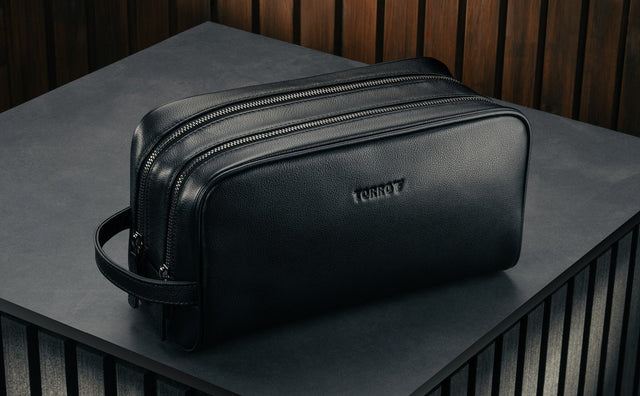 Bolsa de aseo de cuero Feature Focus